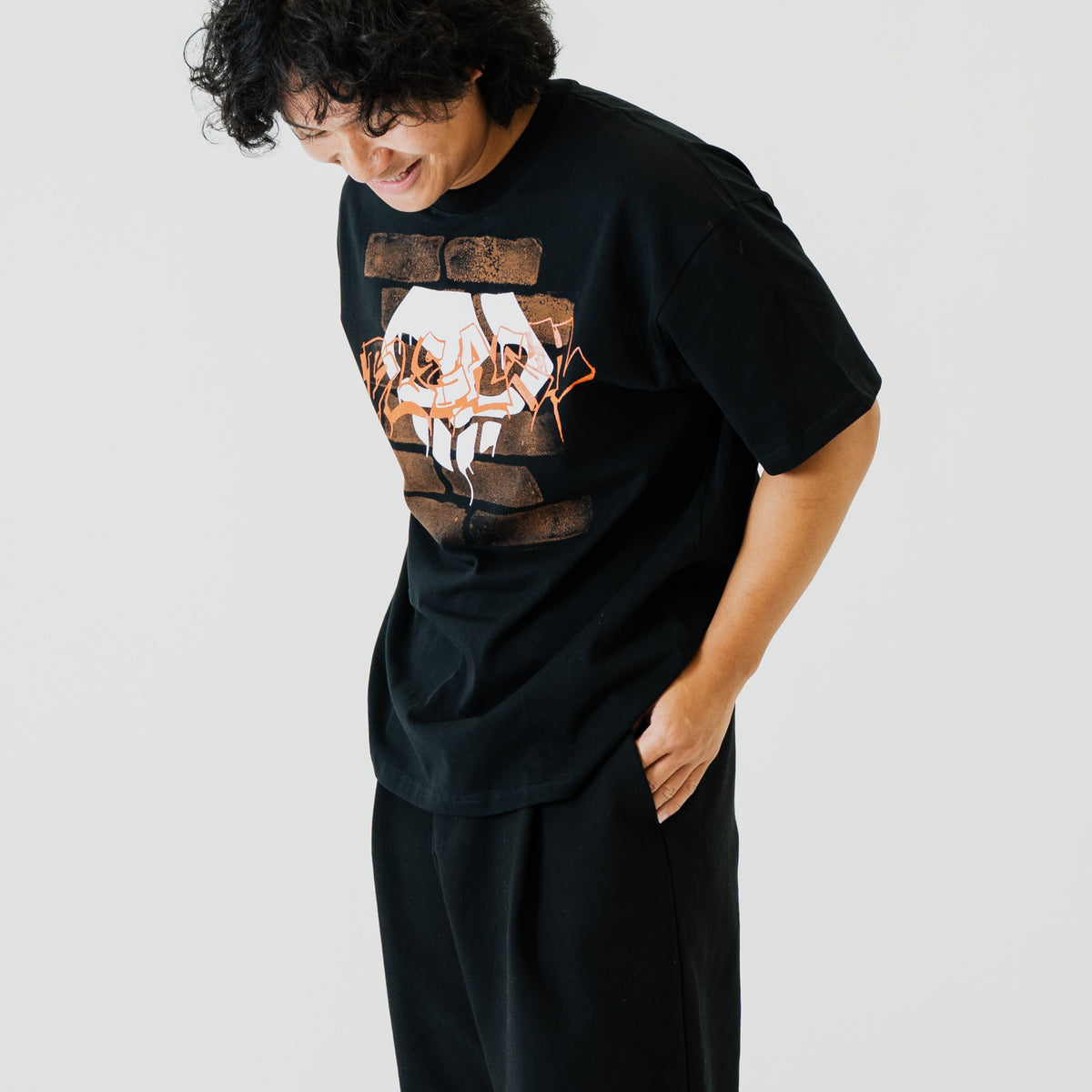 NO MIDDLEMAN.<br>REAL SCREEN PRINTS.