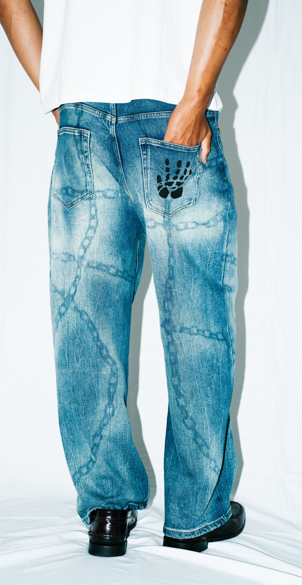 "REQUIEM" HXH jeans
