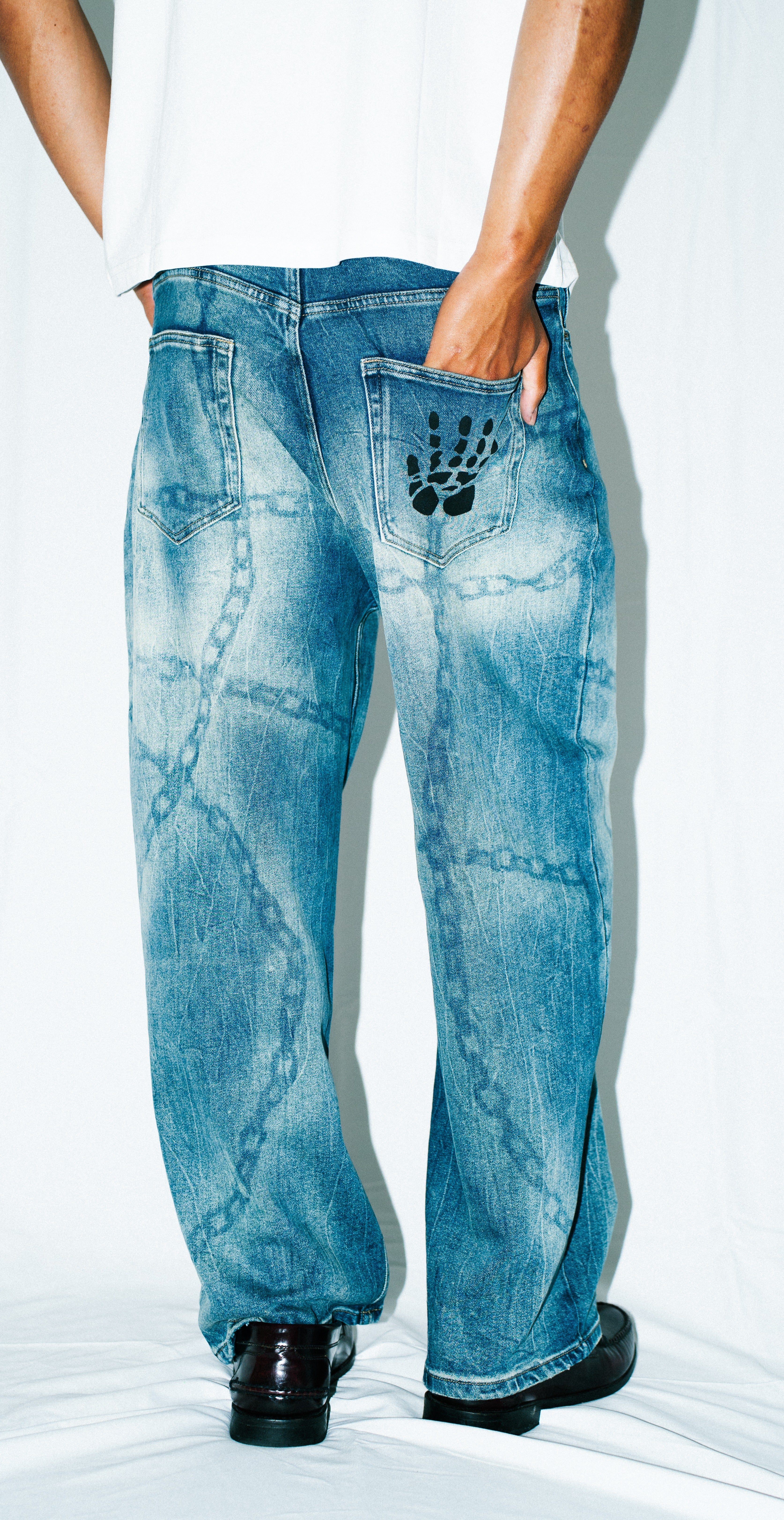 "REQUIEM" HXH jeans